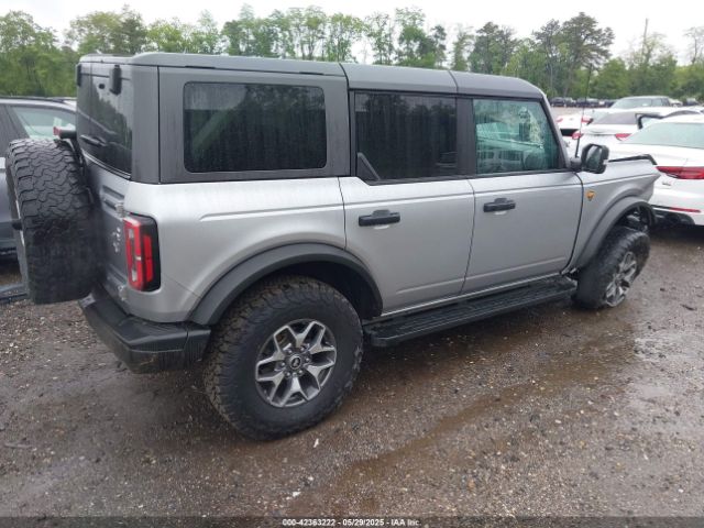 2021 FORD BRONCO 1FMEE5DP7MLA78805 Photo 3