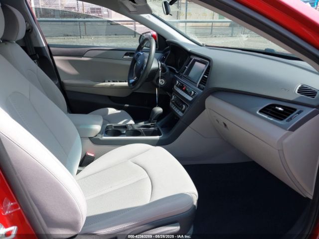 5NPE24AF3JH614846 Hyundai SONATA SE