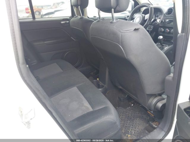 1C4NJDBB7ED551387 Jeep Compass Sport