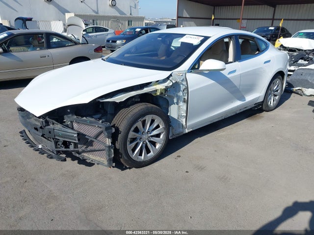 2016 TESLA MODEL S 5YJSA1E27GF138426 Photo 1