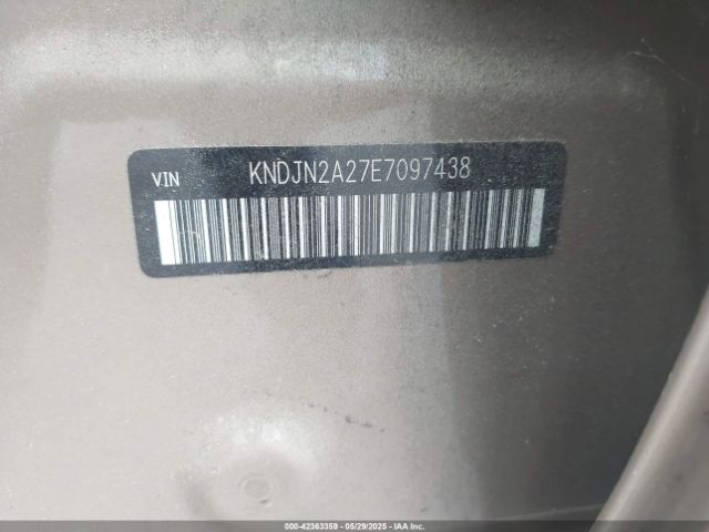 KNDJN2A27E7097438 KIA Soul