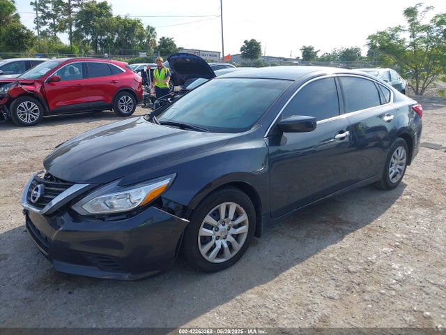 Nissan Altima 2.5 S 2017 1N4AL3AP2HC287270 Image 2