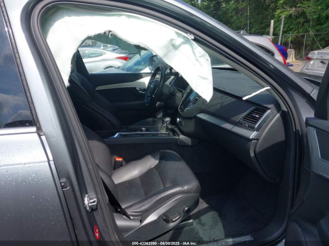 2018 VOLVO XC90 YV4A22PK9J1391398 Photo 4