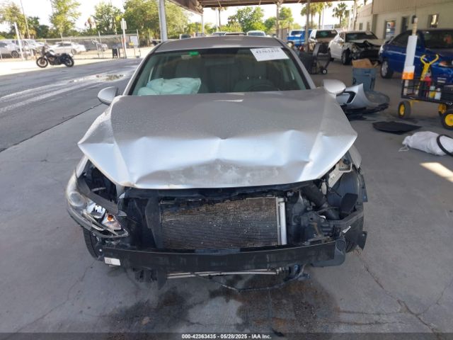 5NPD74LF3HH129417 Hyundai ELANTRA SE