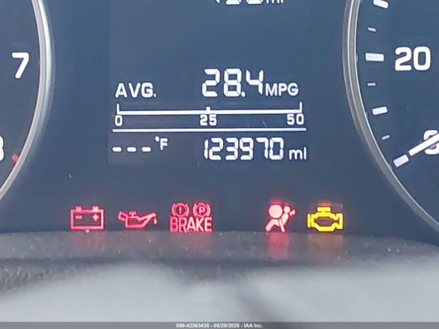 5NPD74LF3HH129417 Hyundai ELANTRA SE