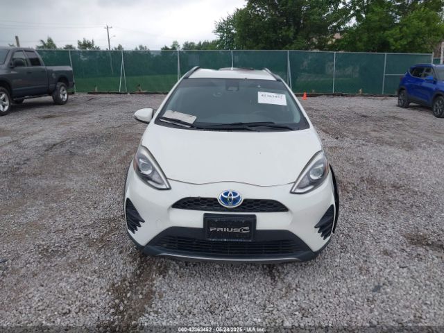 JTDKDTB35J1607514 Toyota Prius C Two