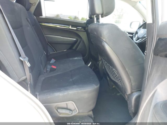 5XYKT4A65FG592539 KIA SORENTO LX