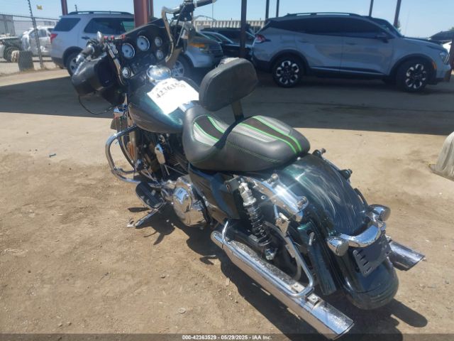 2013 HARLEY-DAVIDSON FLHX 1HD1KBM32DB620095 Photo 2