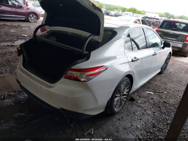 2018 TOYOTA CAMRY 4T1BZ1HK4JU017545 Photo 3