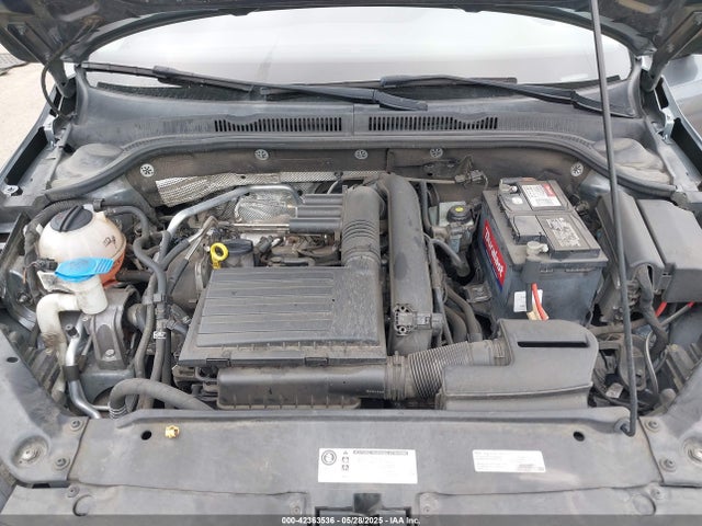 3VW267AJ0GM334704 Volkswagen 2016
