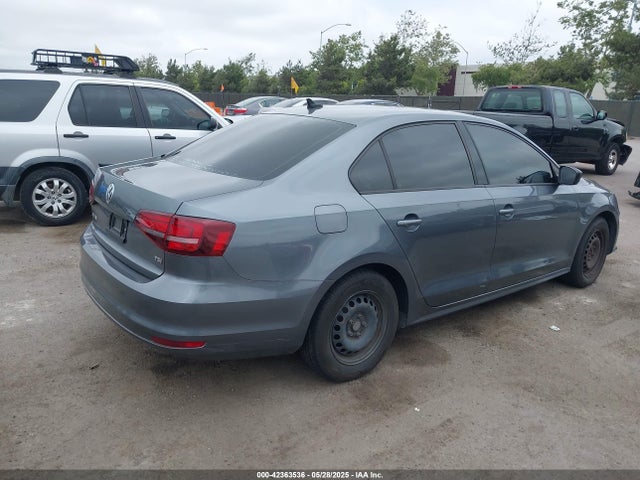 3VW267AJ0GM334704 Volkswagen 2016