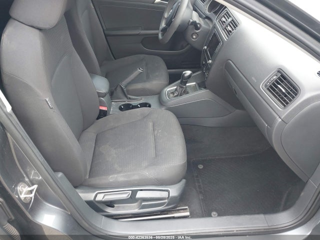 3VW267AJ0GM334704 Volkswagen 2016