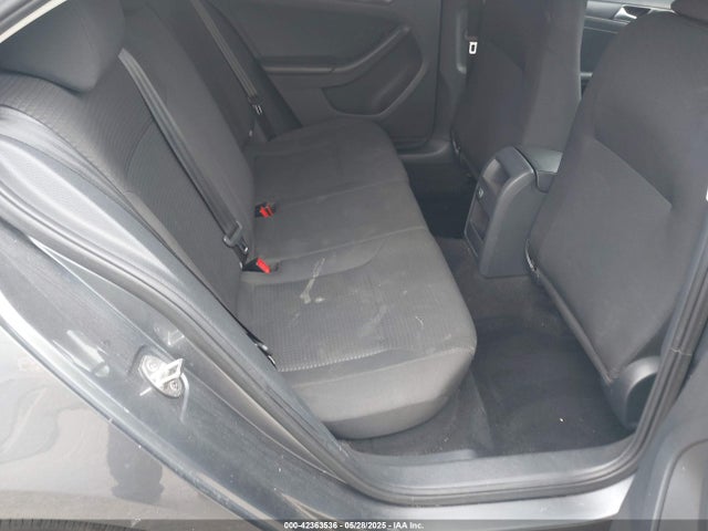 3VW267AJ0GM334704 Volkswagen 2016