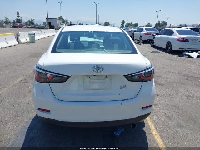 3MYDLBYV9HY149577 Toyota p5v