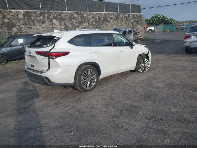5TDEBRCH5PS105839 Toyota a25a-fxs, 5nm+4nm