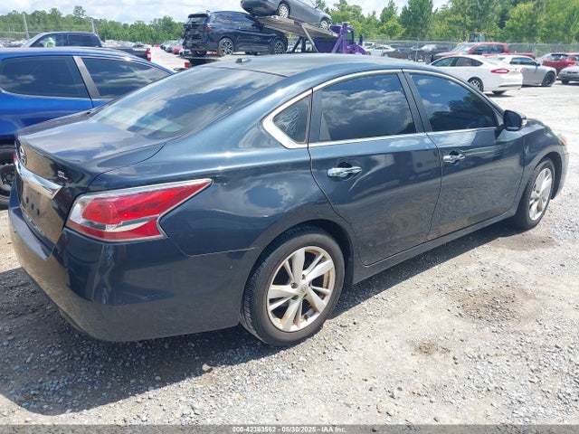 1N4AL3AP0FC143729 Nissan 2015