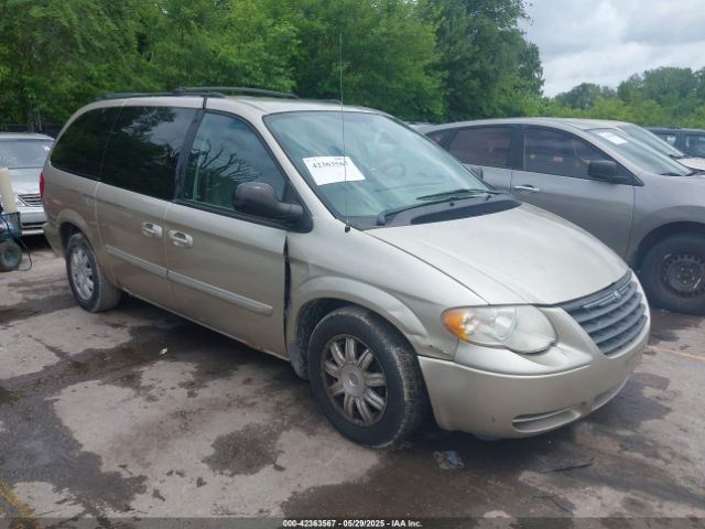 2005 CHRYSLER TOWN & COUNTRY 2C8GP54L25R491310