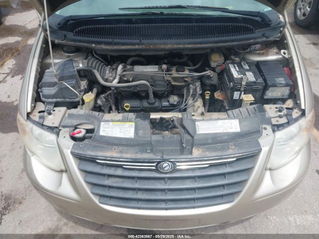 2005 CHRYSLER TOWN & COUNTRY 2C8GP54L25R491310 Photo 9