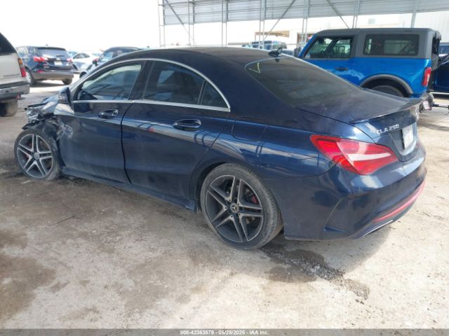 2018 MERCEDES-BENZ CLA 250 WDDSJ4EB7JN638005 Photo 2