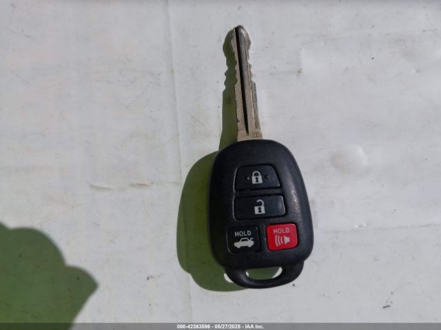 2T1BURHE3EC136718 Toyota COROLLA LE