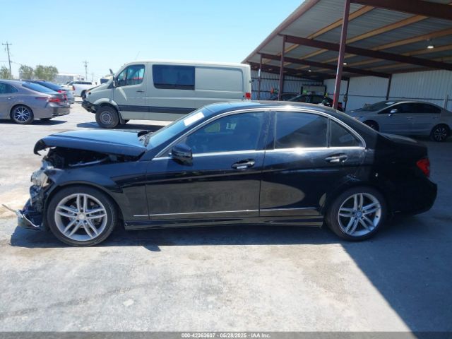 WDDGF4HB1EA942687 Mercedes-Benz C 250 Luxury/sport