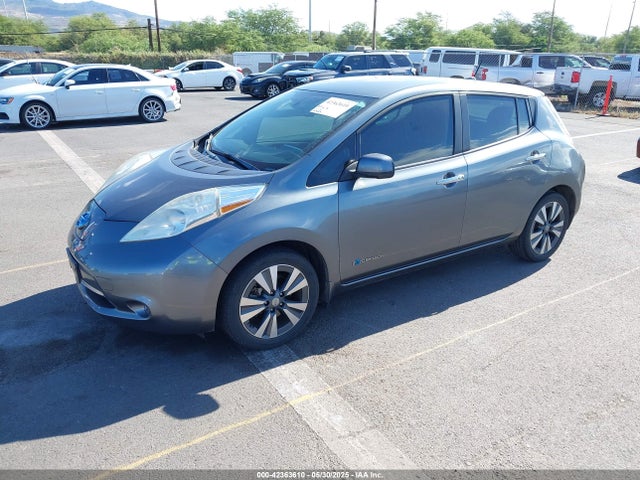 1N4BZ0CP8GC303274 Nissan 2016