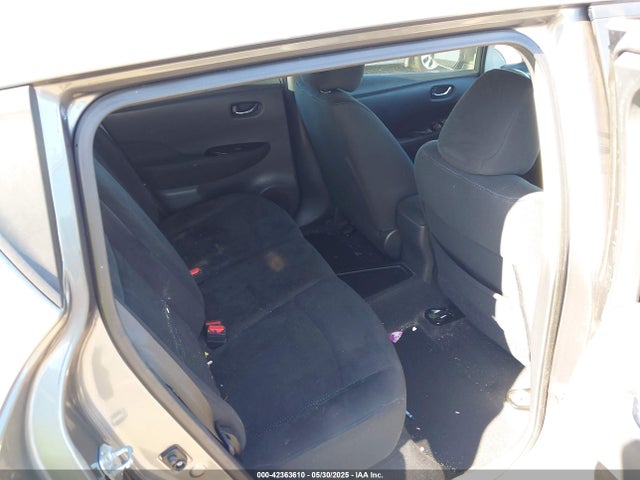 1N4BZ0CP8GC303274 Nissan 2016