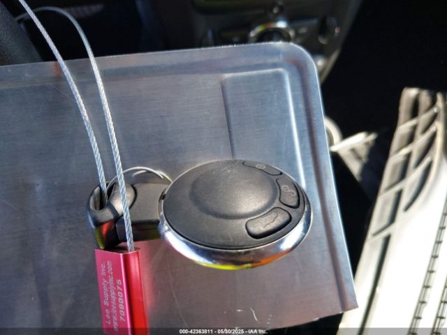 2014 MINI CONVERTIBLE WMWZP3C53ET706796 Photo 10
