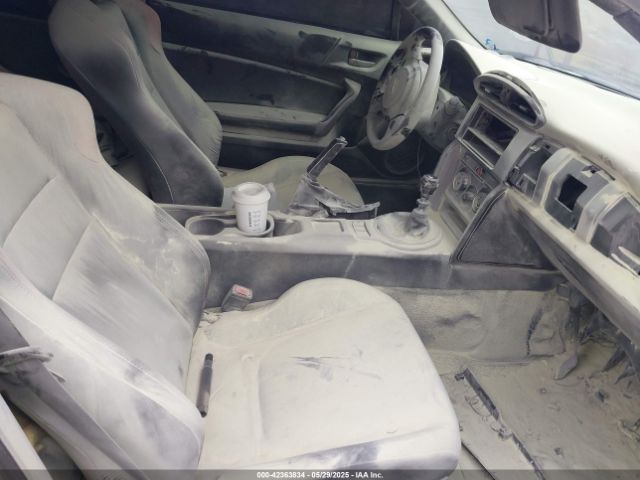 JF1ZNAA1XE9700476 Scion 2014