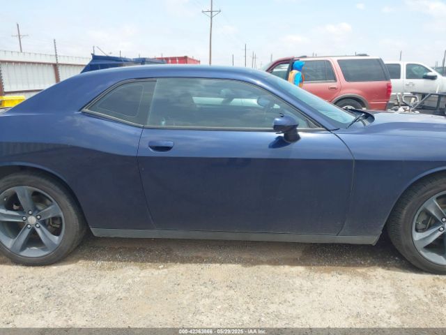 2C3CDZAG3GH102095 Dodge Challenger Sxt