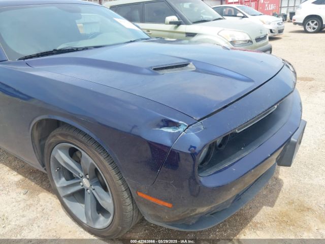 2C3CDZAG3GH102095 Dodge Challenger Sxt