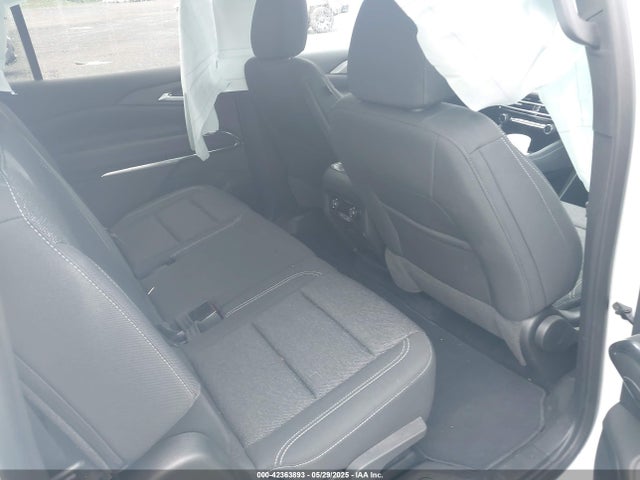 1GNEREKSXRJ157072 Chevrolet Traverse Fwd Ls
