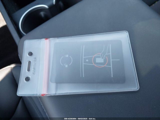 2024 TESLA MODEL 3 5YJ3E1EBXRF818333 Photo 10