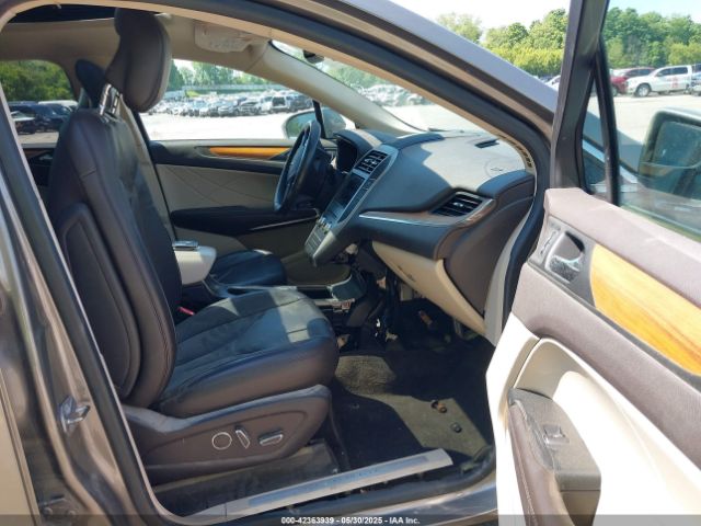 5LMCJ2D9XHUL46424 Lincoln MKC SELECT