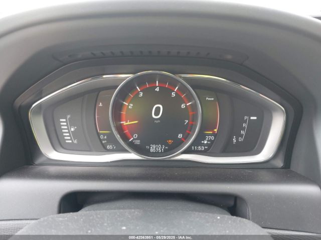2017 VOLVO XC60 YV440MRU6H2021561 Photo 6
