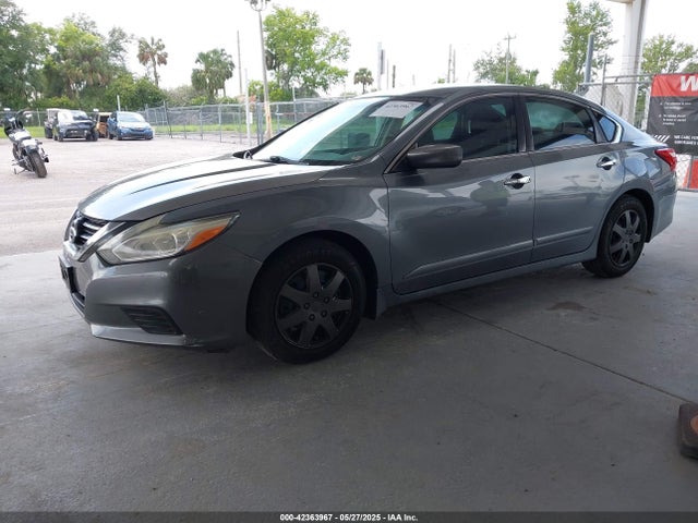 1N4AL3AP6HN365974 Nissan Altima 2.5 S