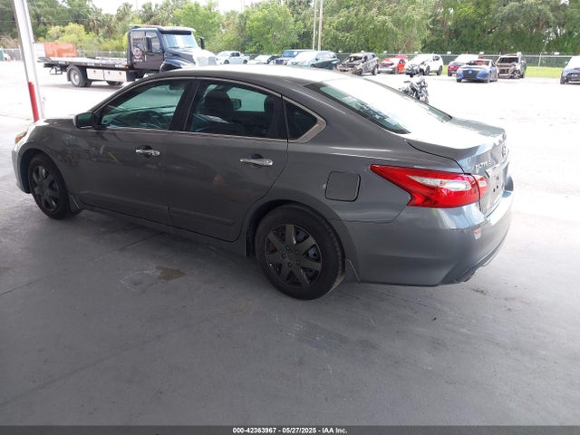 1N4AL3AP6HN365974 Nissan Altima 2.5 S