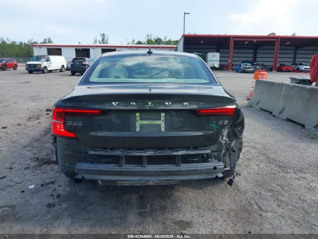 7JRL12FZ1NG162991 Volvo S60 B5 Momentum