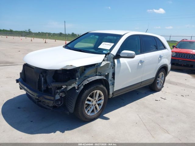 5XYKT3A65EG426319 KIA SORENTO LX
