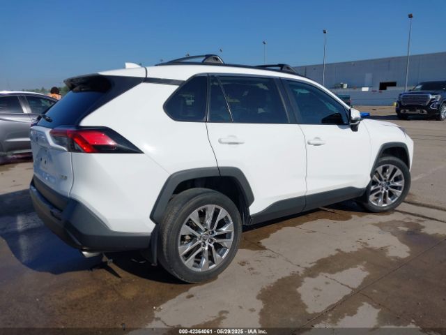 2019 TOYOTA RAV4 2T3C1RFVXKW047889 Photo 3