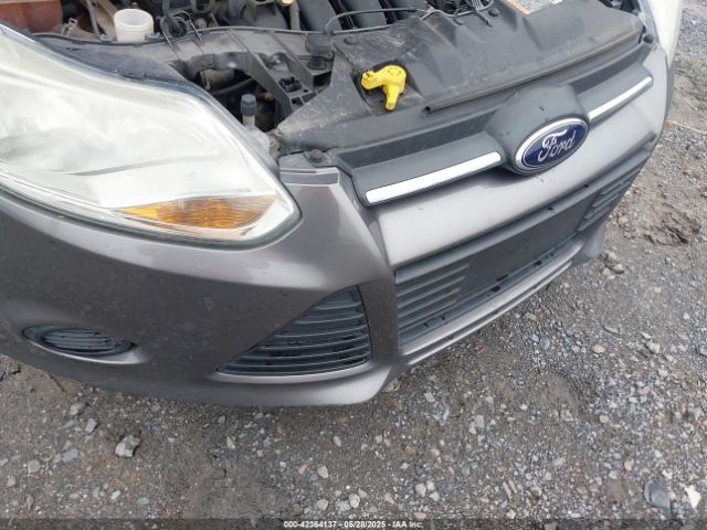 1FADP3F25EL287712 Ford FOCUS SE