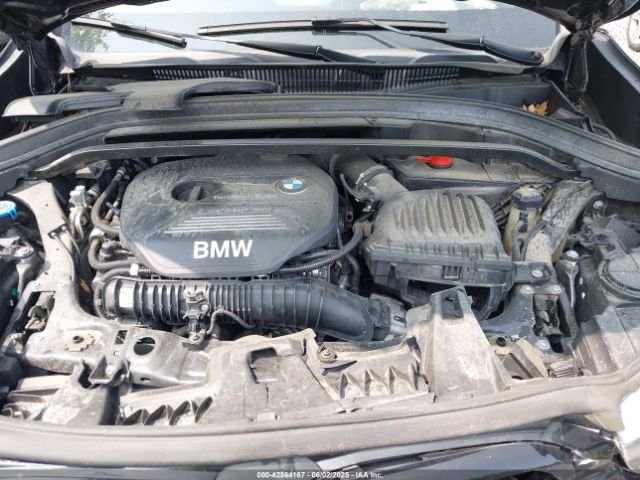 2018 BMW X1 WBXHT3C32J5L31106 Photo 9