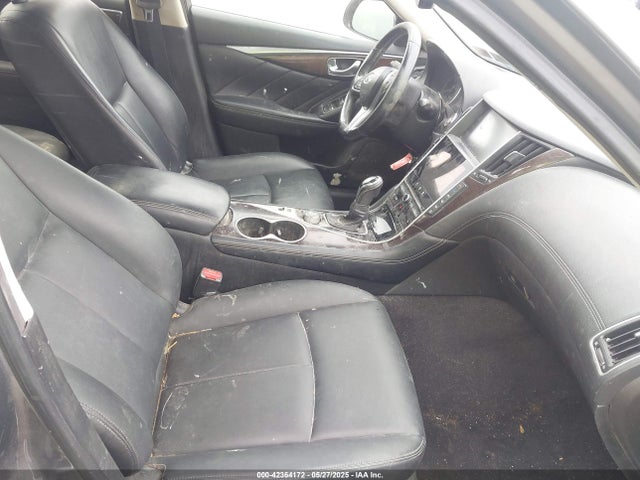 JN1EV7AR7JM439321 Infiniti Q50