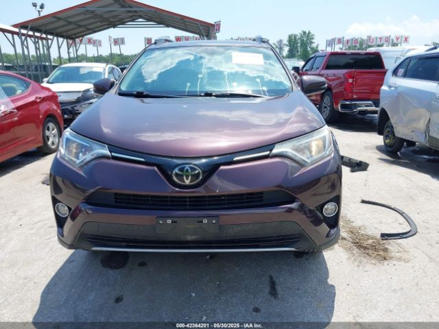 2T3RFREV1JW818607 Toyota Rav4 Xle
