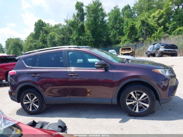 2T3RFREV1JW818607 Toyota Rav4 Xle