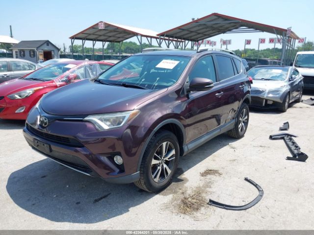 2T3RFREV1JW818607 Toyota Rav4 Xle
