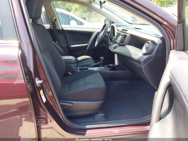 2T3RFREV1JW818607 Toyota Rav4 Xle