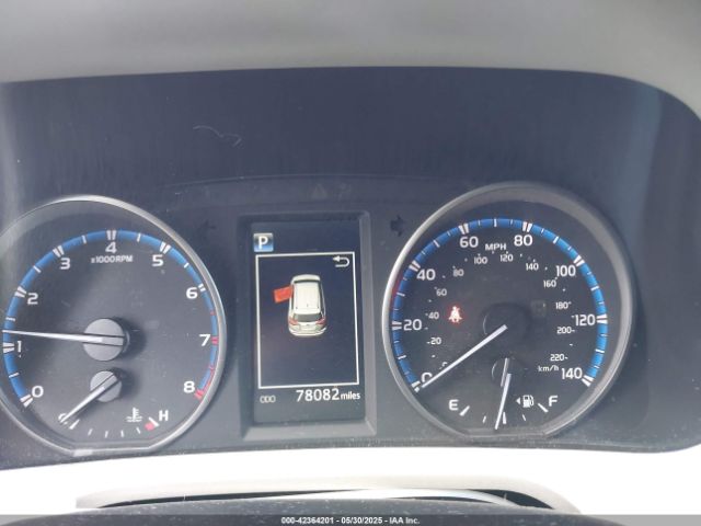 2T3RFREV1JW818607 Toyota Rav4 Xle