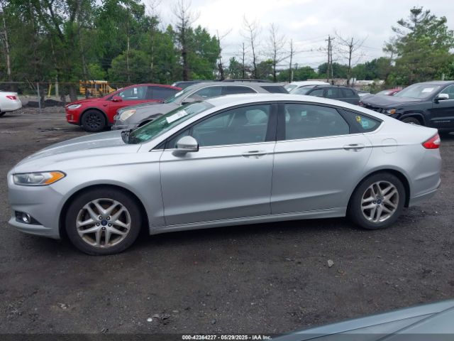 3FA6P0H72GR120891 Ford FUSION SE