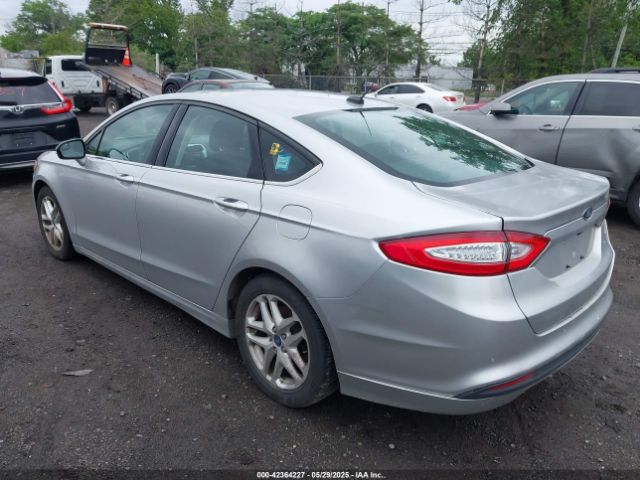 3FA6P0H72GR120891 Ford FUSION SE